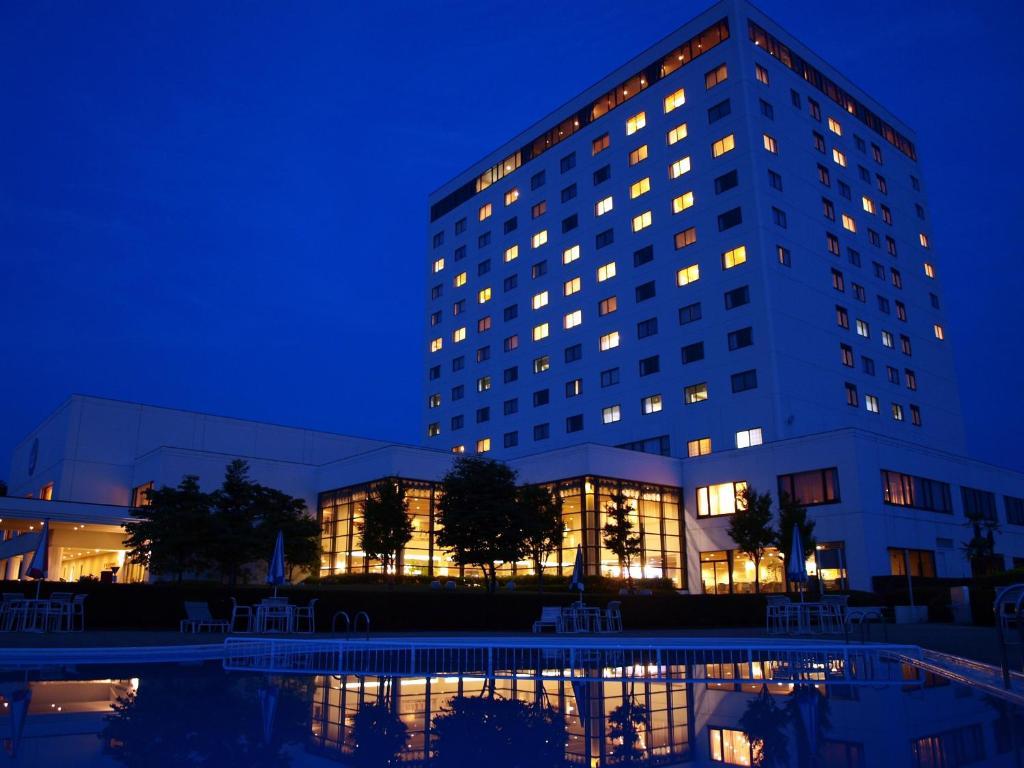 โรงแรมรอยัล นะซุ นาสุ ภายนอก รูปภาพ